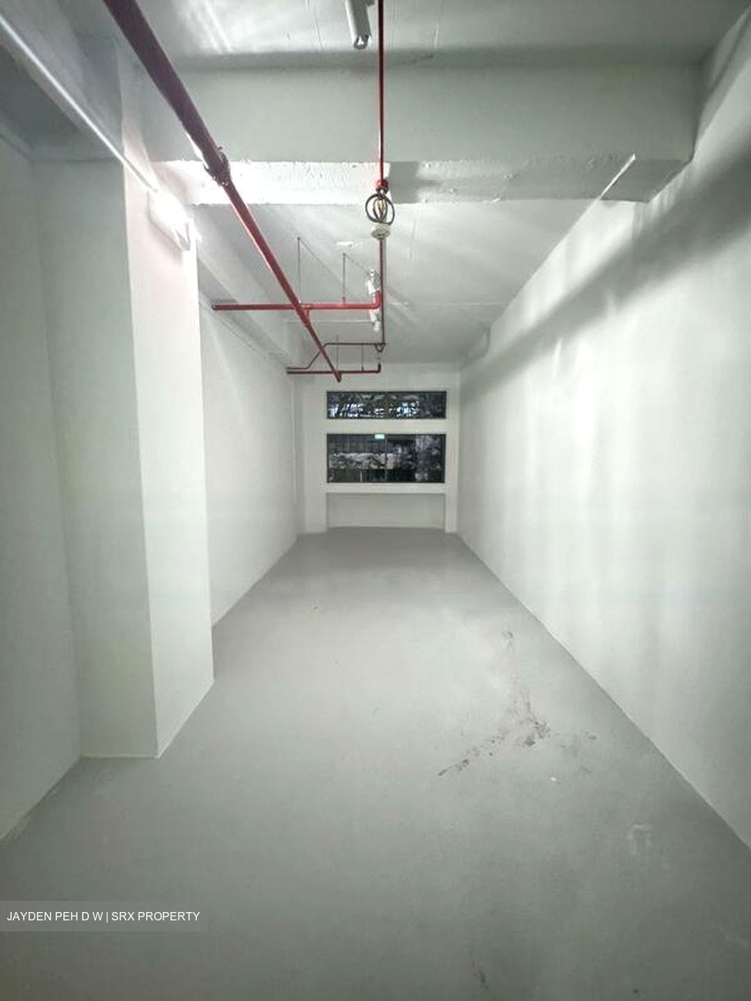 Kitchener Complex (D8), Office #577719571